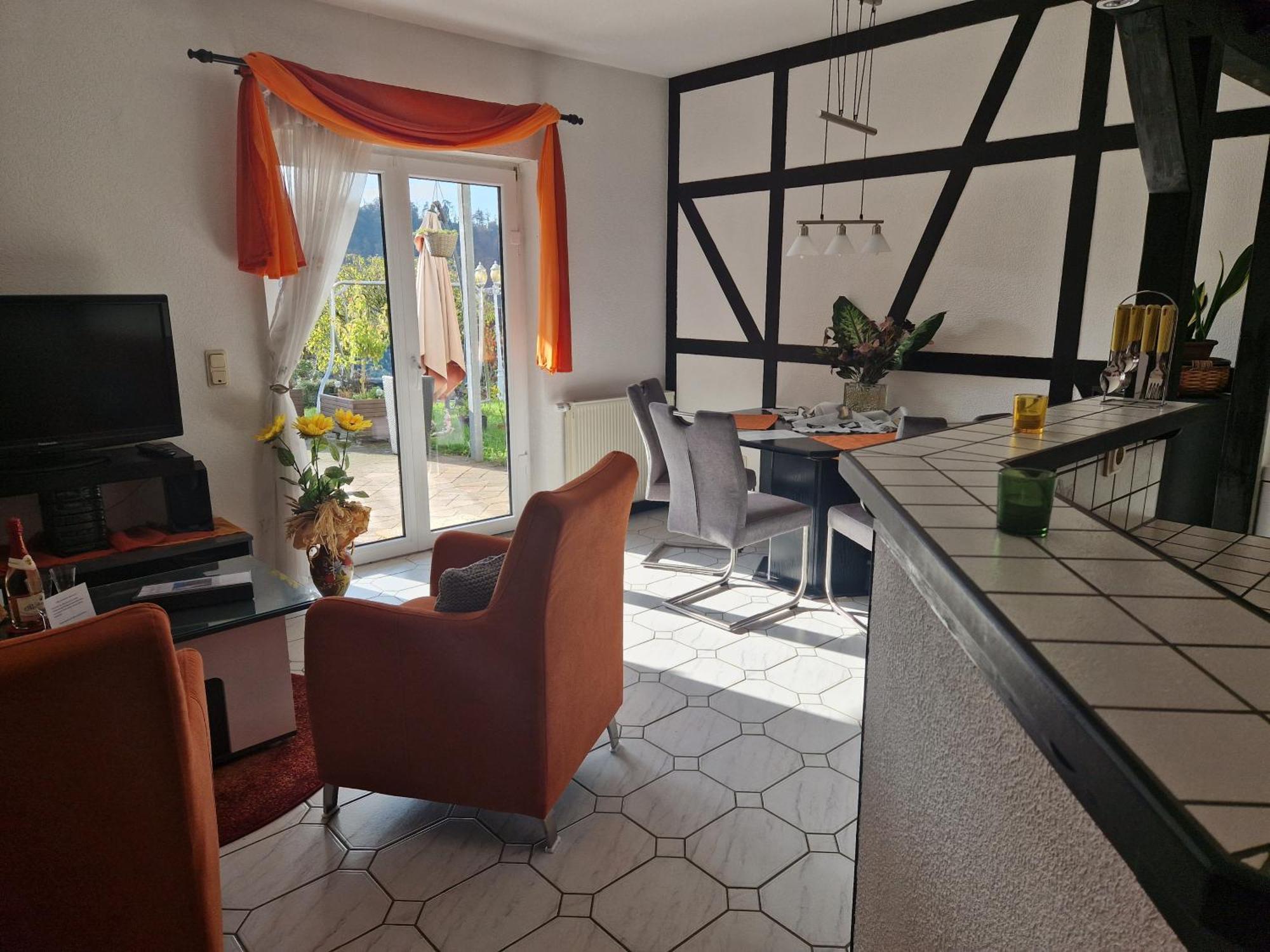 Ferienwohnung Pentagono Енгелскирхен Екстериор снимка