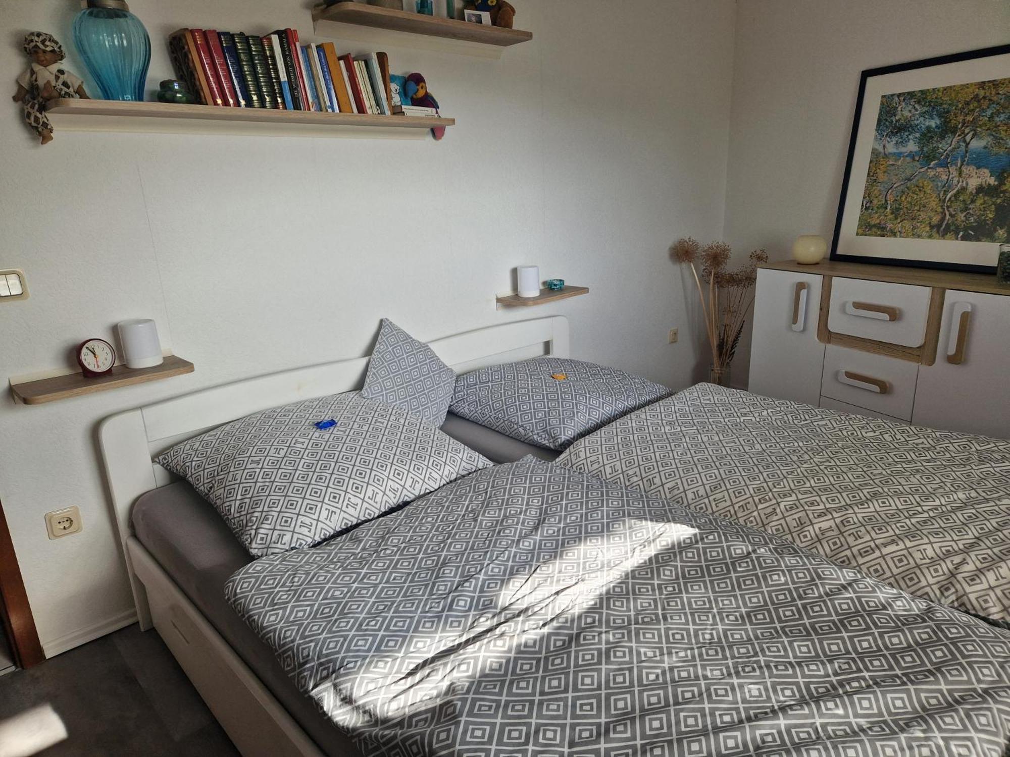 Ferienwohnung Pentagono Енгелскирхен Екстериор снимка